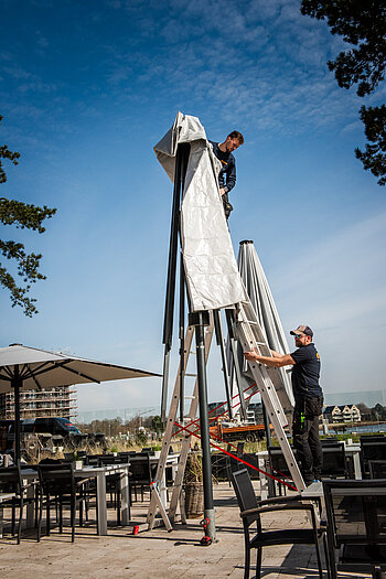 Otten Gastro Referenz Hotel Strandleben MAY Schirme Neubespannung